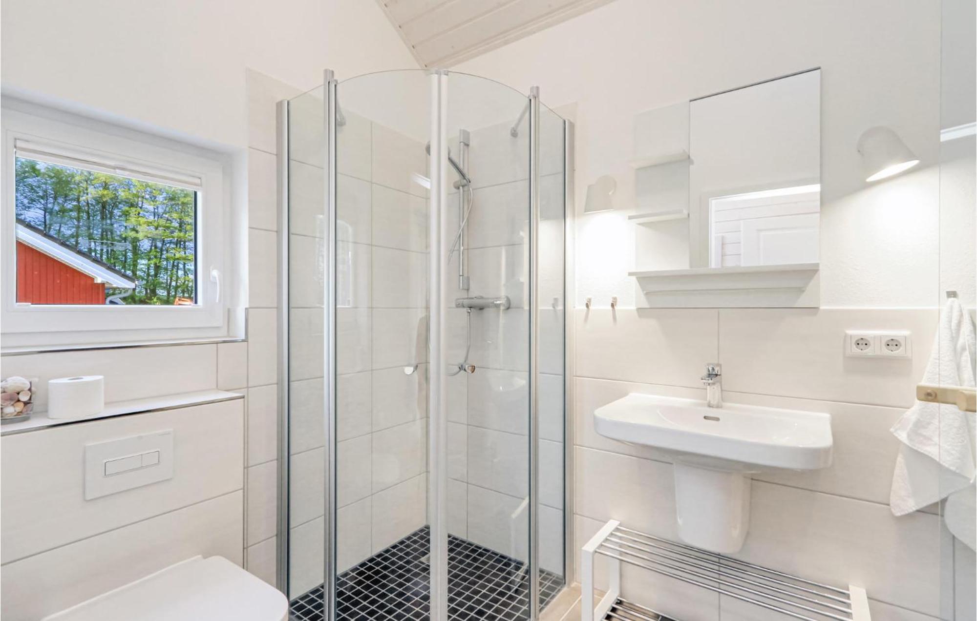 Cozy Home In Krems Ii-Warderbrueck With Wifi Gols Exterior foto
